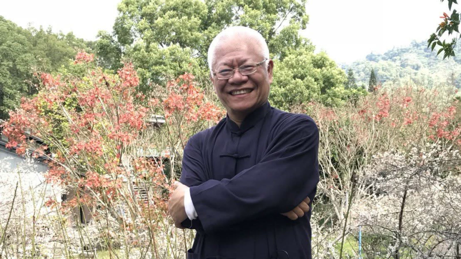 HOME_首頁_白水先生_形象_01.jpg